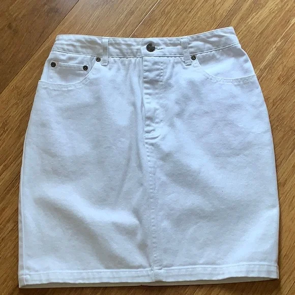 Jeanology Newport News White Jean Skirt - Picture 1 of 9